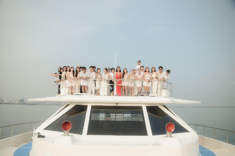 Sail with Love: A Mother’s Day Experience – Sunset Cruise